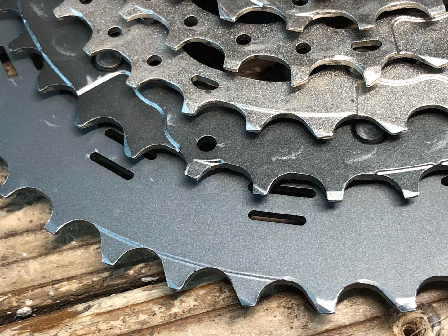 IY852 シマノ SHIMANO デオーレ DEORE XT CS-M8000 スプロケット 11-46T 11S