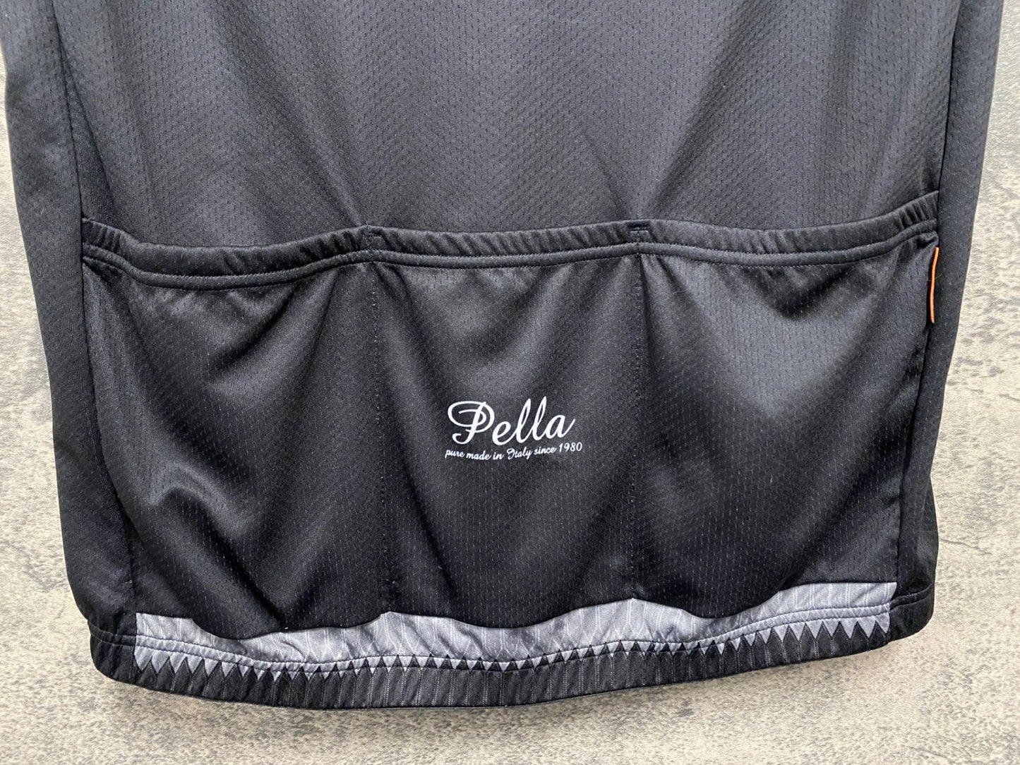 IU475 ペラ pella 半袖 サイクルジャージ 黒 L