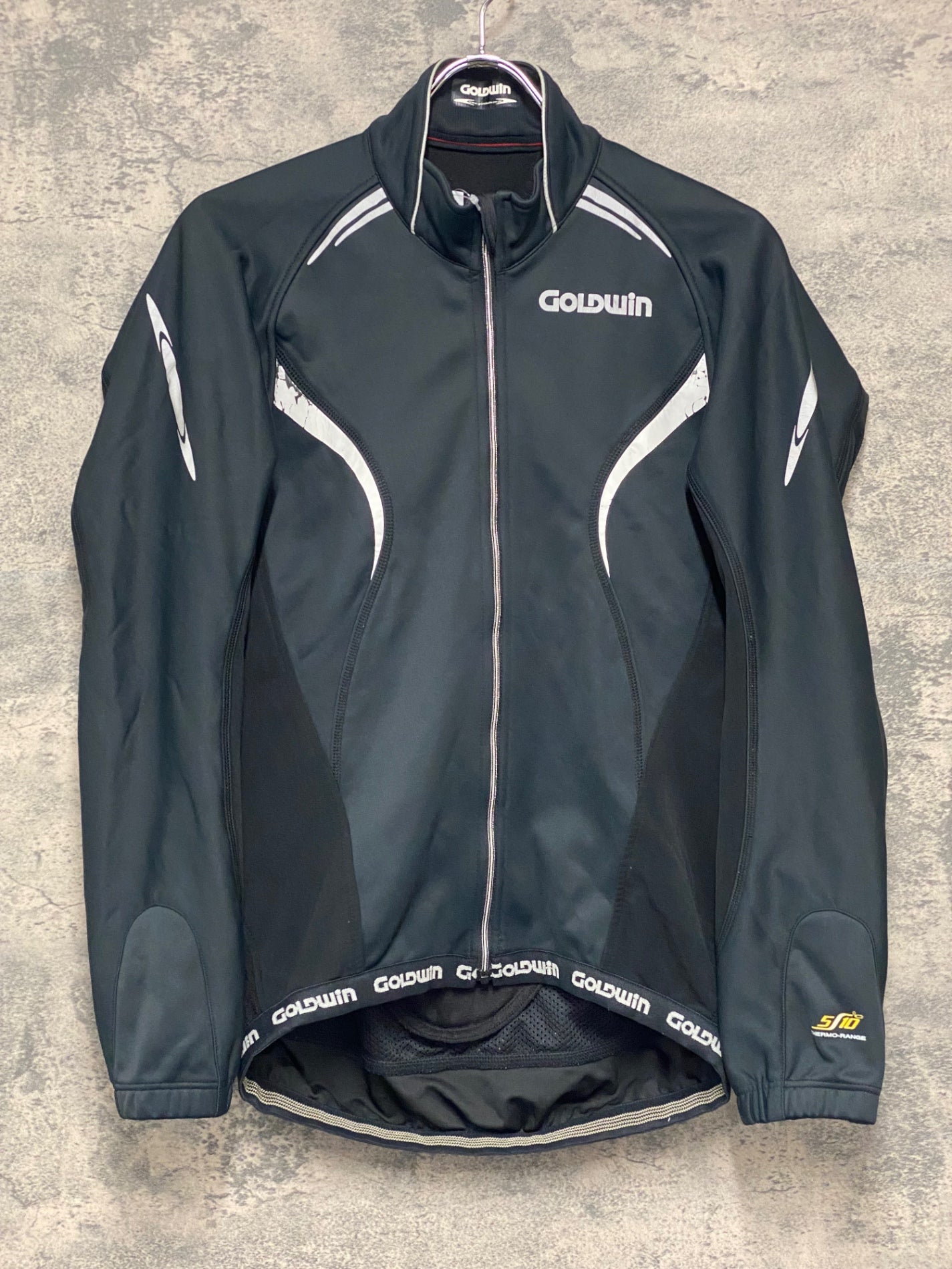 IY218 ゴールドウィン GOLDWIN 長袖 サイクルジャケット 黒 M 裏起毛 ※プリント劣化