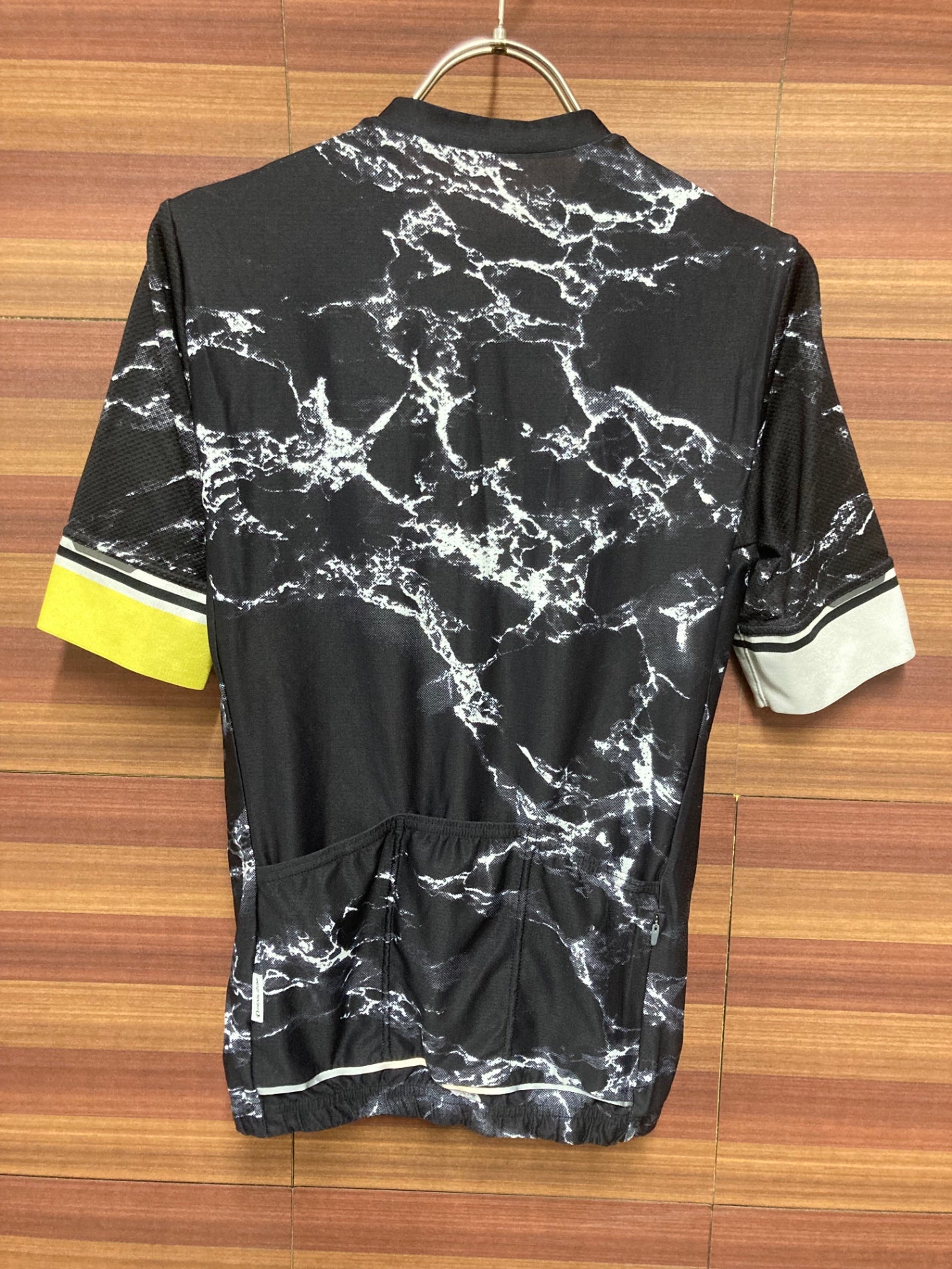 IP910 パールイズミ PEARL iZUMi 半袖 サイクルジャージ 黒 L