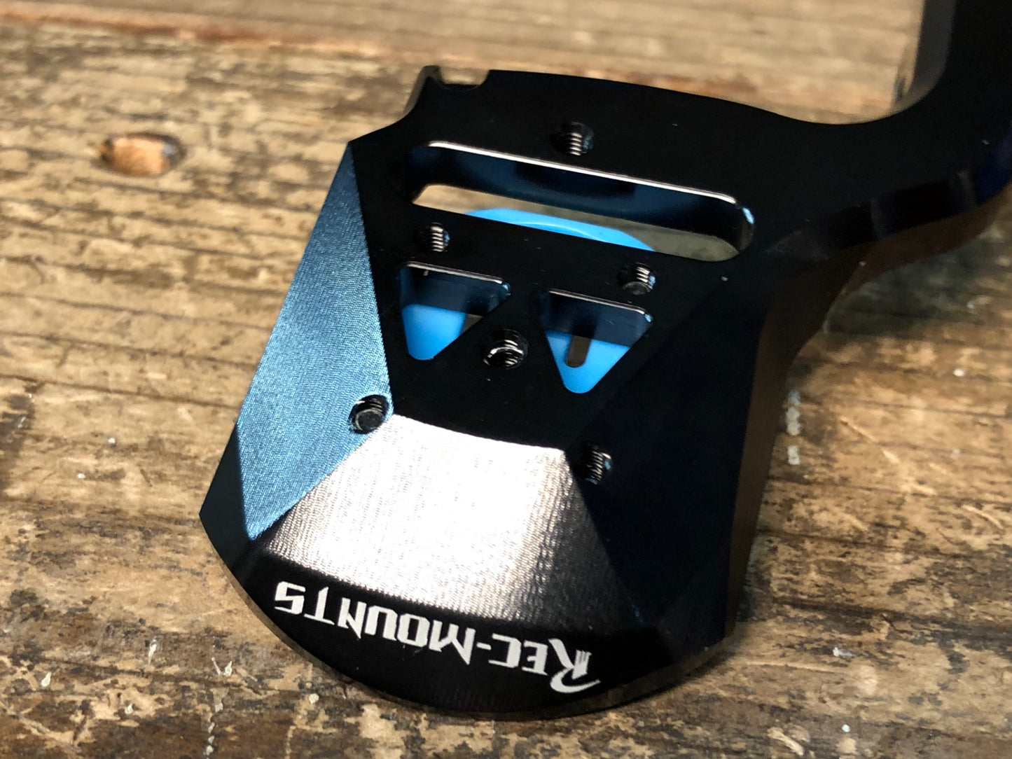 IU181 レックマウント REC-MOUNTS Wahoo aero サイコンマウント 片持ち