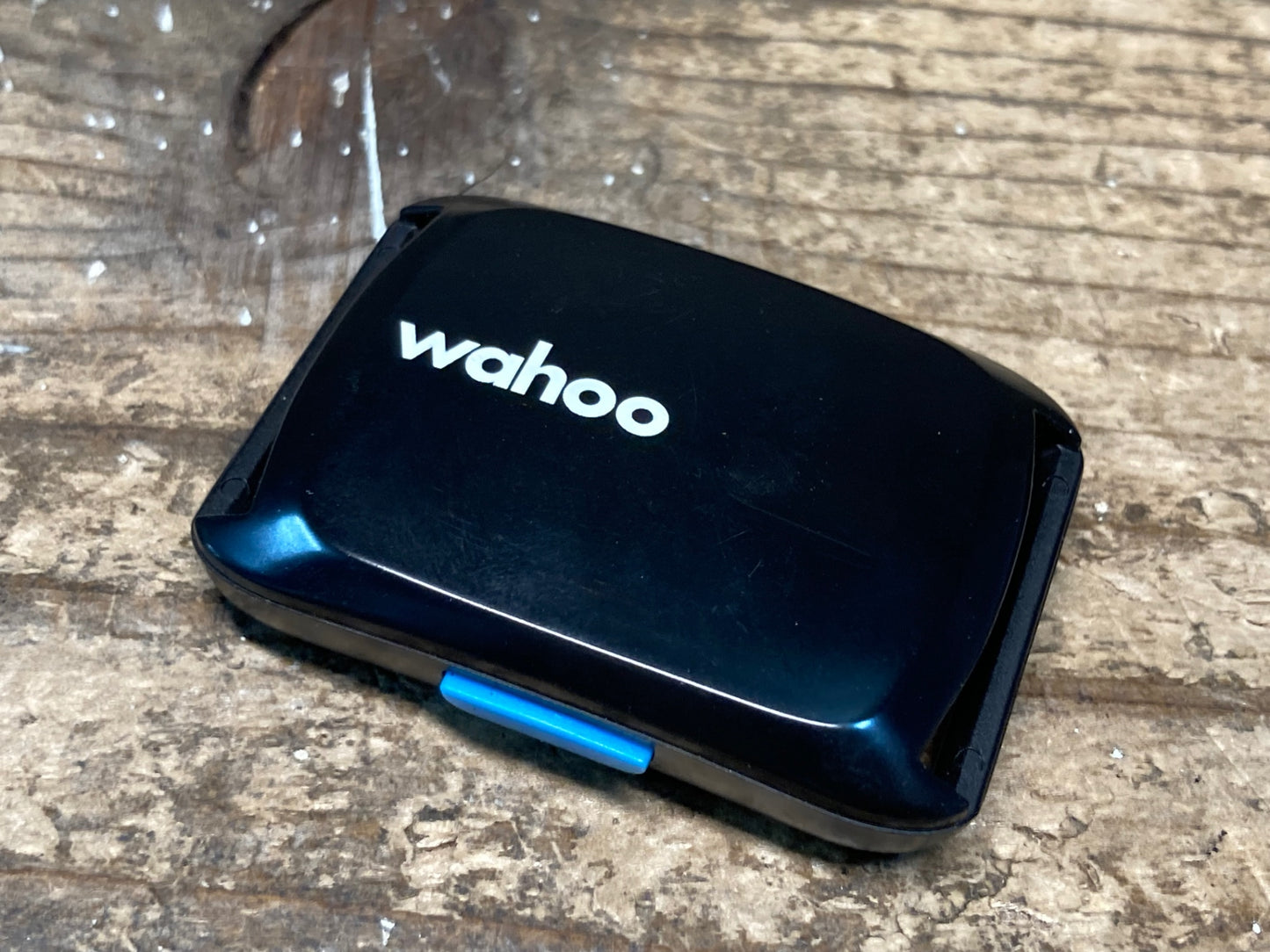 IM032 ワフー WAHOO TICKR FIT 2024 ハートレートセンサー