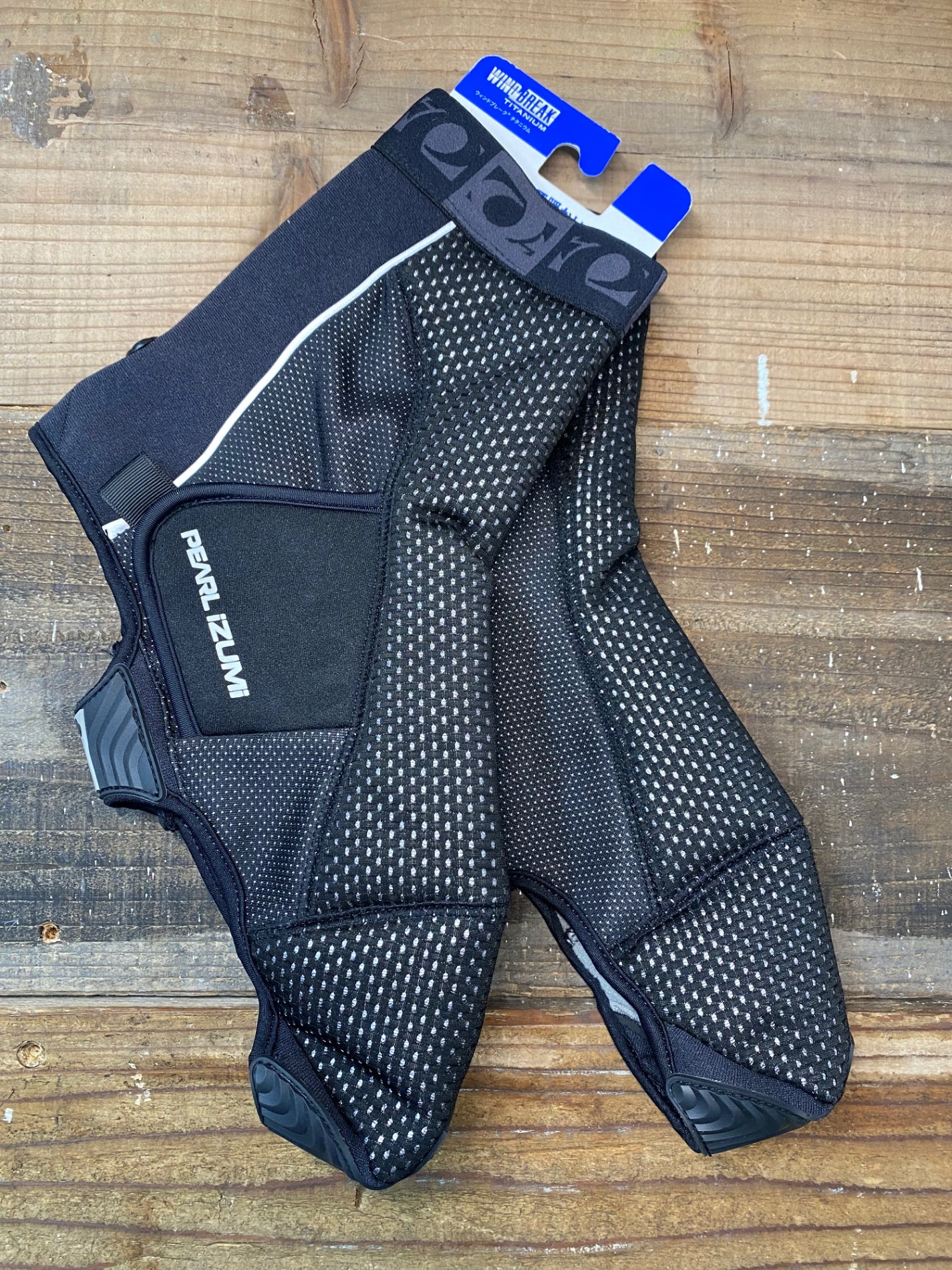 IN100 パールイズミ PEARL iZUMi プレミアム シューズカバー 黒 L 防風 裏起毛 未使用