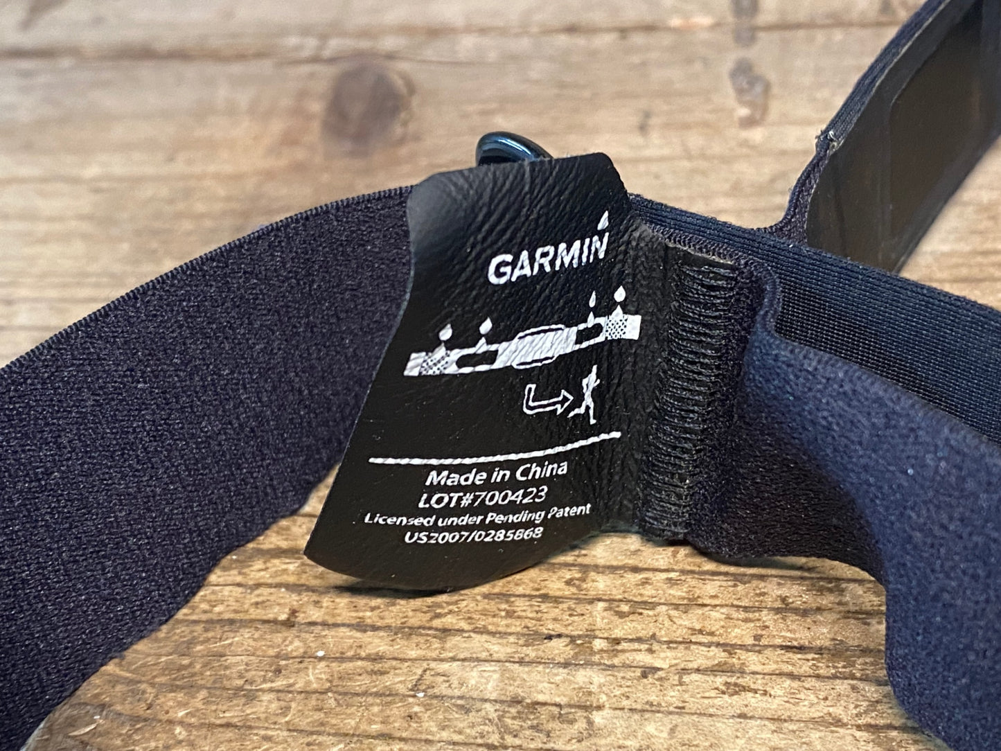 IN555 ガーミン GARMIN HRM3-SS ハートレートセンサー