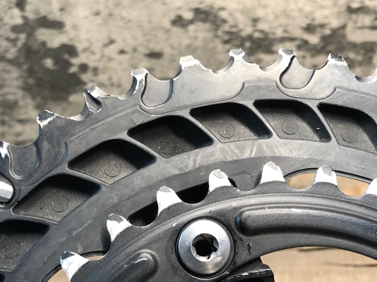 IR173 シマノ SHIMANO 105 FC-R7100 クランクセット 50/34T 160mm