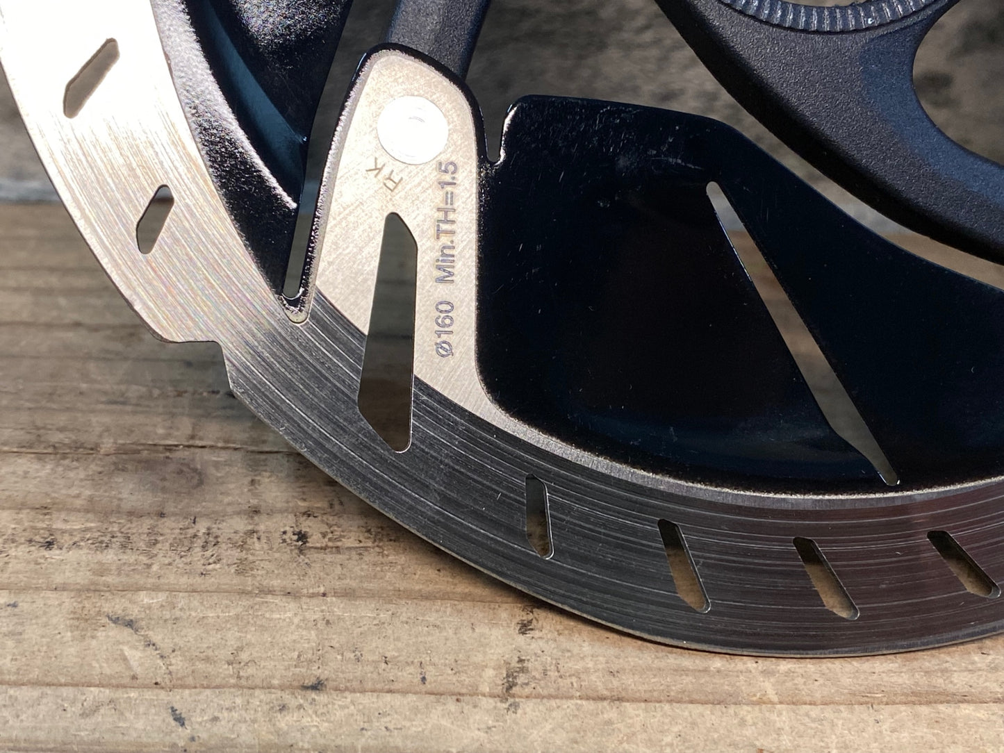 IU190 シマノ SHIMANO デュラエース DURA-ACE SM-RT900 ディスクブレーキローター 160mm 140mm 実測1.7mm