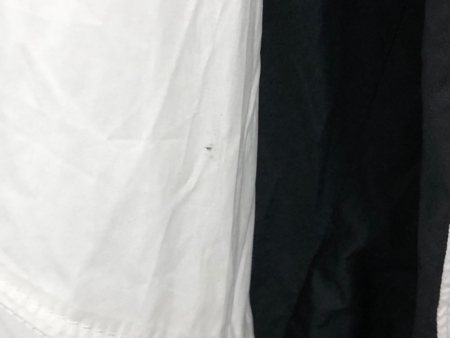 IZ767 パールイズミ PEARL iZUMi 長袖 ウィンドブレーカー 白 黒 M