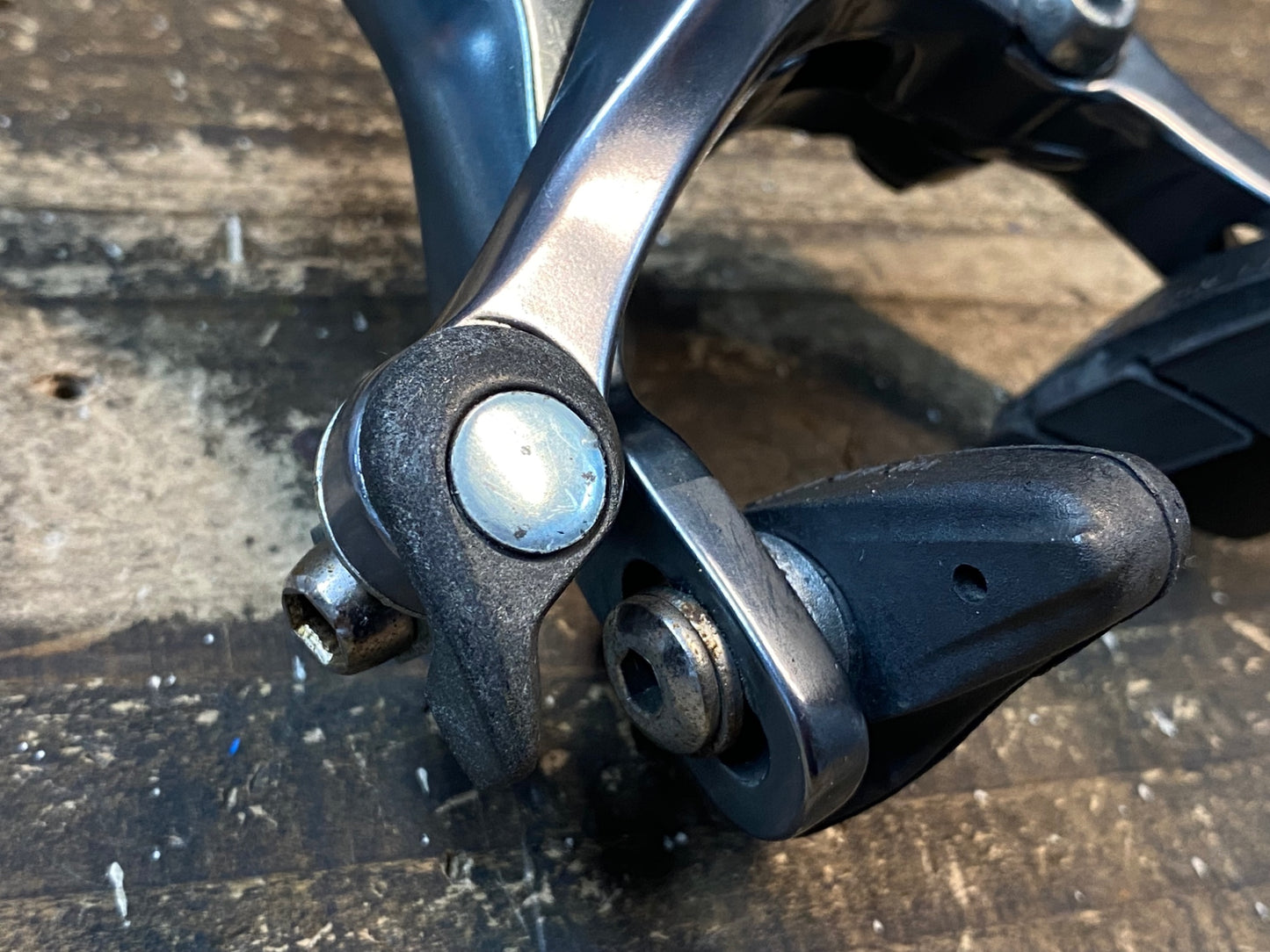 IV022 シマノ SHIMANO ティアグラ Tiagra BR-4700 キャリパーブレーキ リア