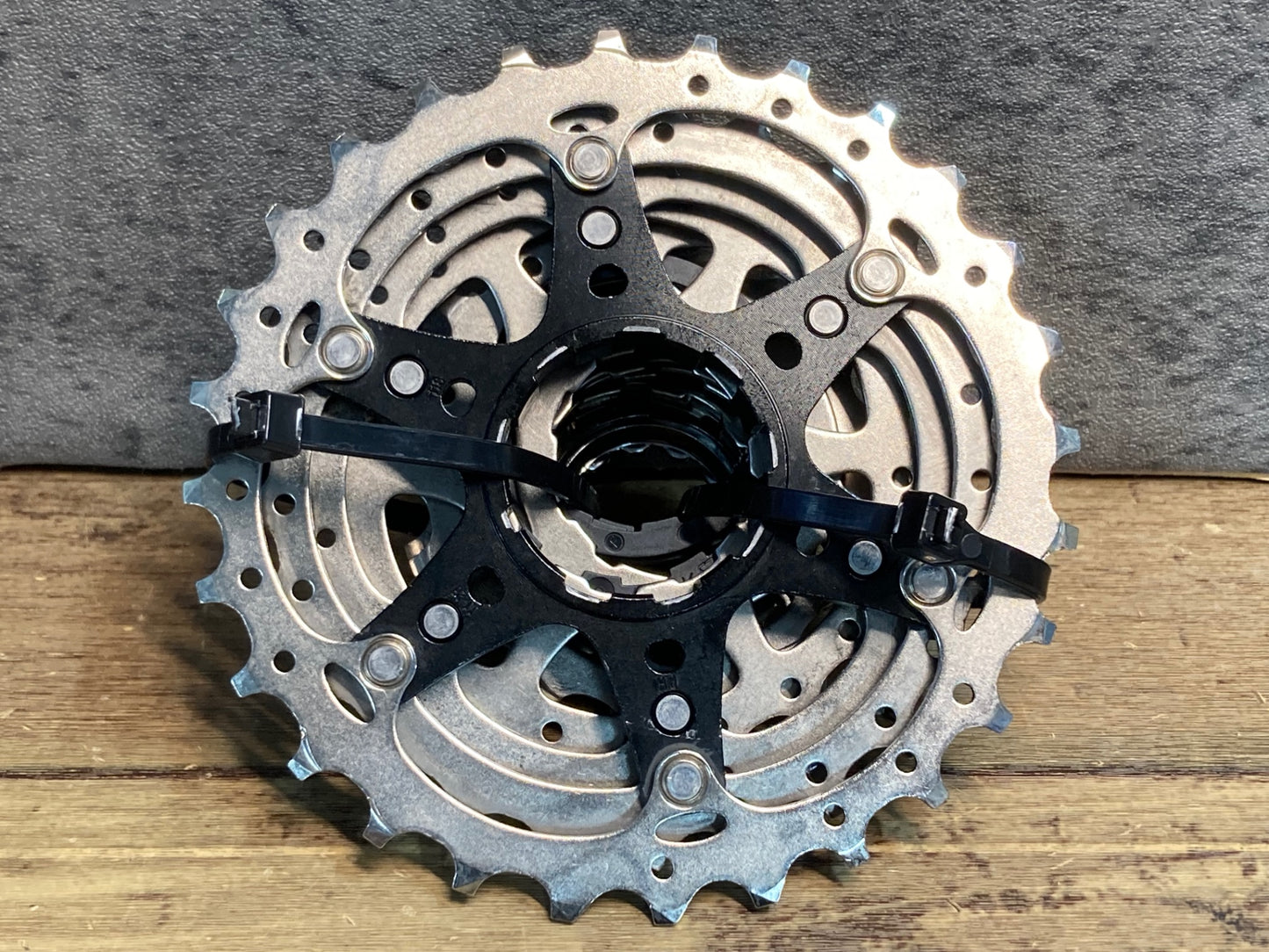 II860 シマノ SHIMANO 105 CS-5800 スプロケット 11-28T 11S