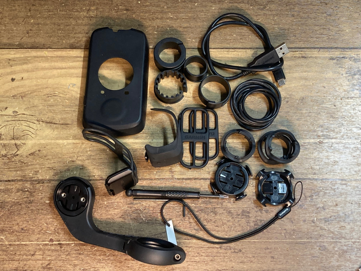 IV421 ガーミン GARMIN EDGE 1030 PLUS サイクルコンピューター センサー マウント付属 動作確認済