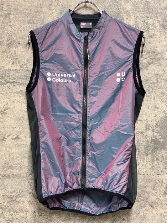 JC046 ユニバーサルカラーズ Universal Colours ジレ サイクルベスト Iridescent Green/Red L
