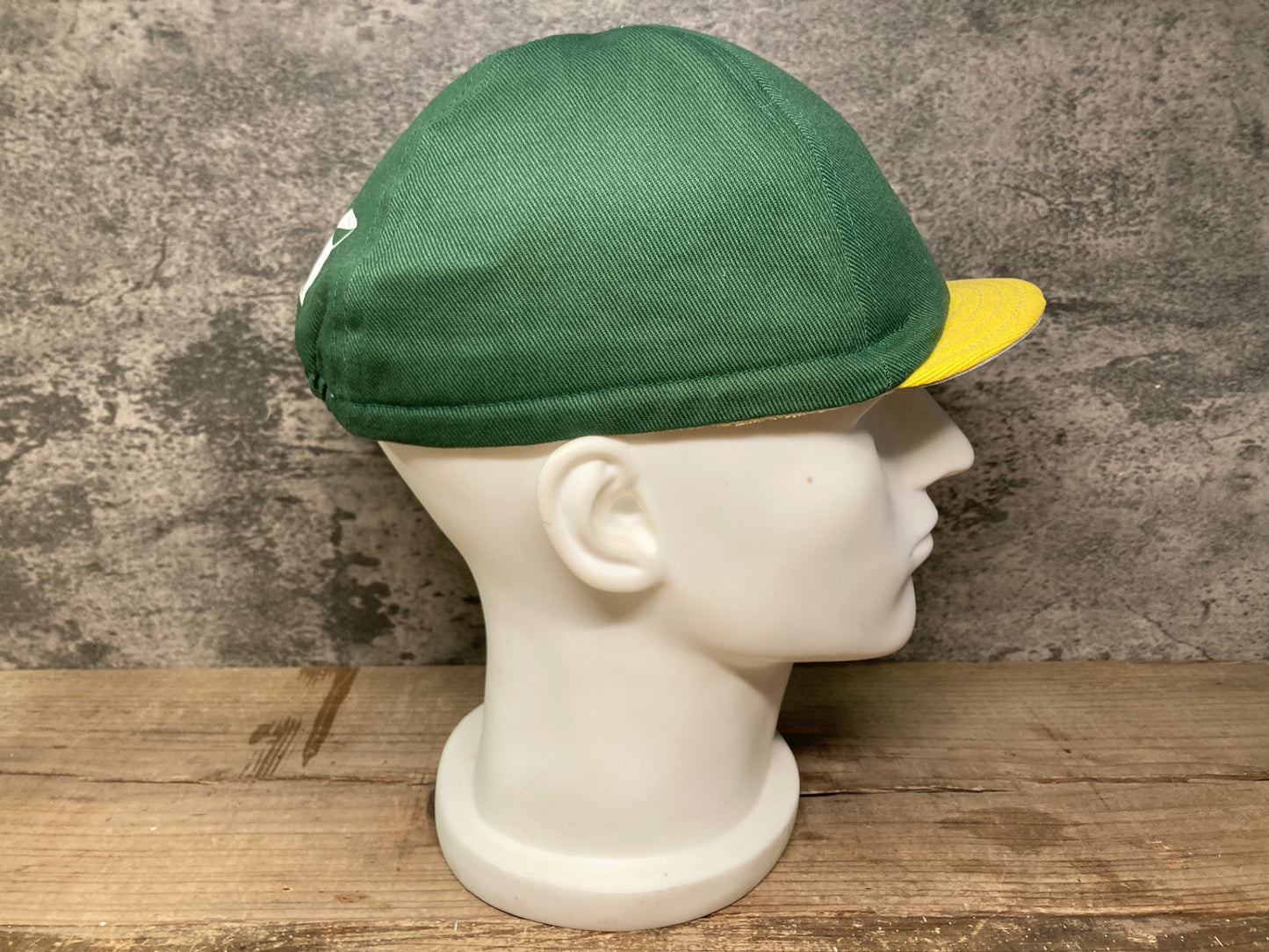 IR483 velo spica サイクルキャップ 緑