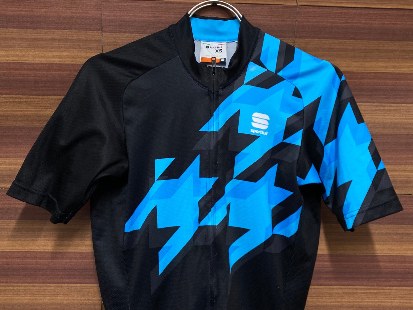 IN528 スポーツフル Sportful 半袖 サイクルジャージ 黒 青 XS