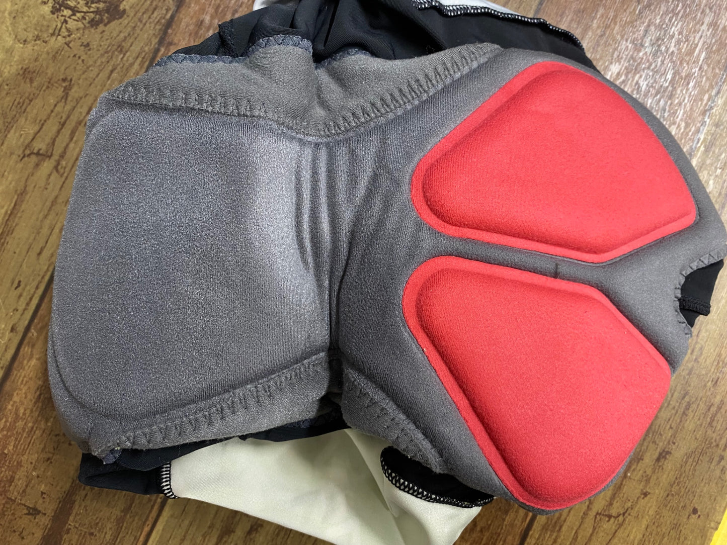 JD275 パールイズミ PEARL iZUMi レーサーパンツ 黒 青 緑 S