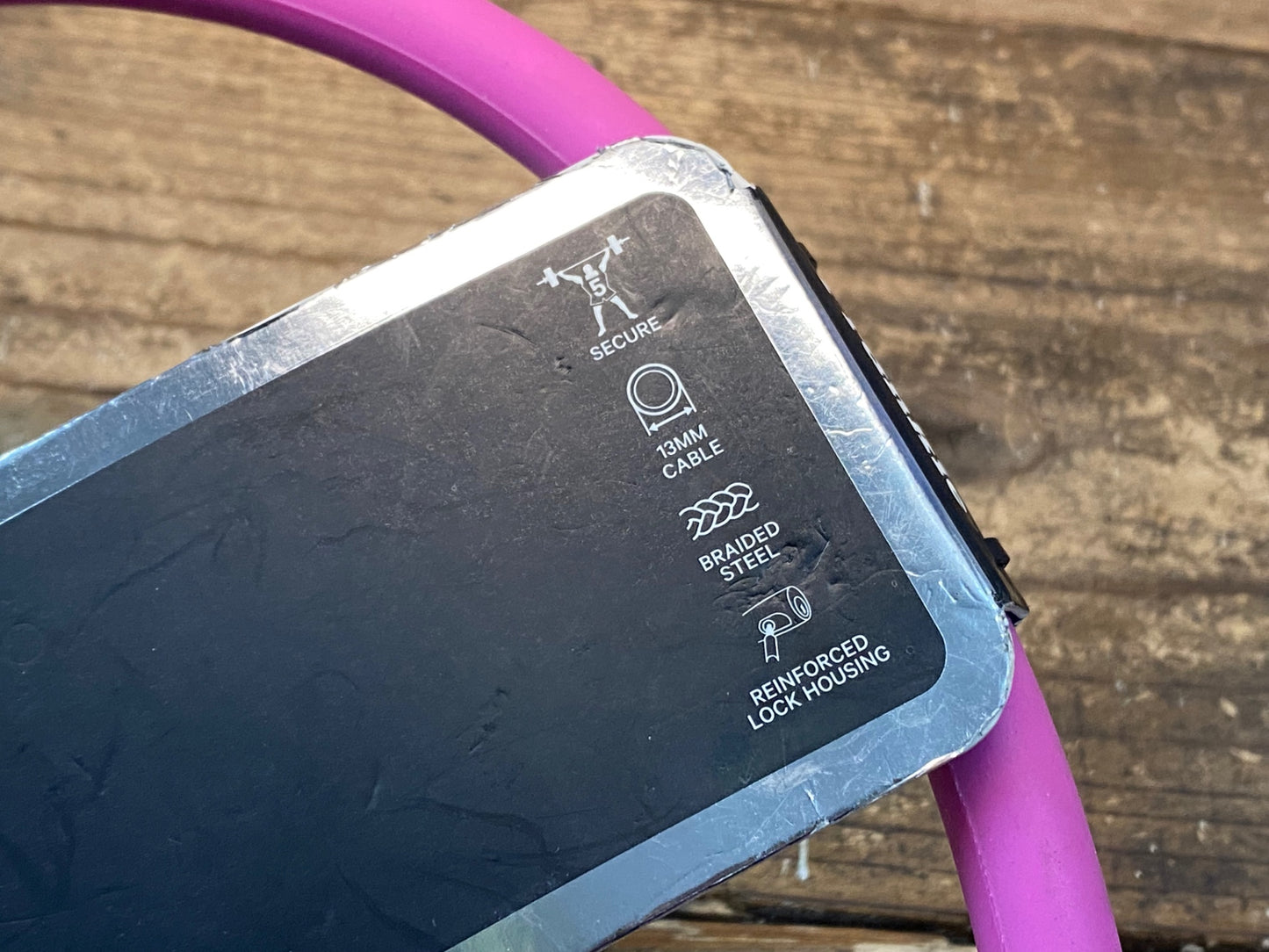 IL040 ノグ knog フランキー Frankie ケーブルロック 紫