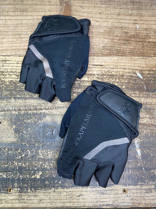 JB082 リオンドカペルミュール Lion de KAPELMUUR 指切り グローブ 黒 XS