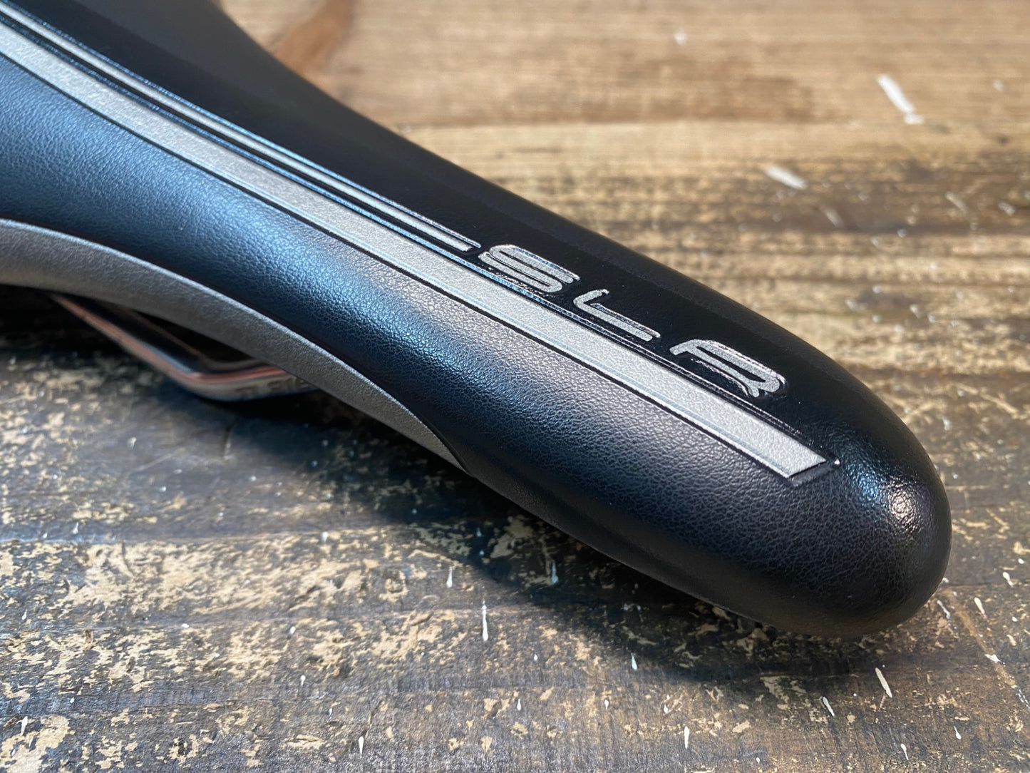JD218 セライタリア selle ITALIA SLR サドル 黒 Ti316レール
