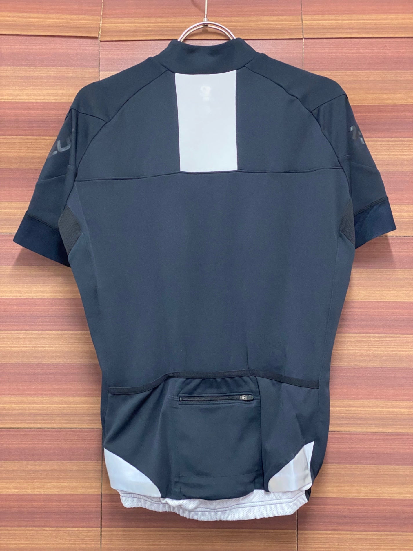 IV377 パールイズミ PEARL iZUMi 半袖 サイクルジャージ 黒 M