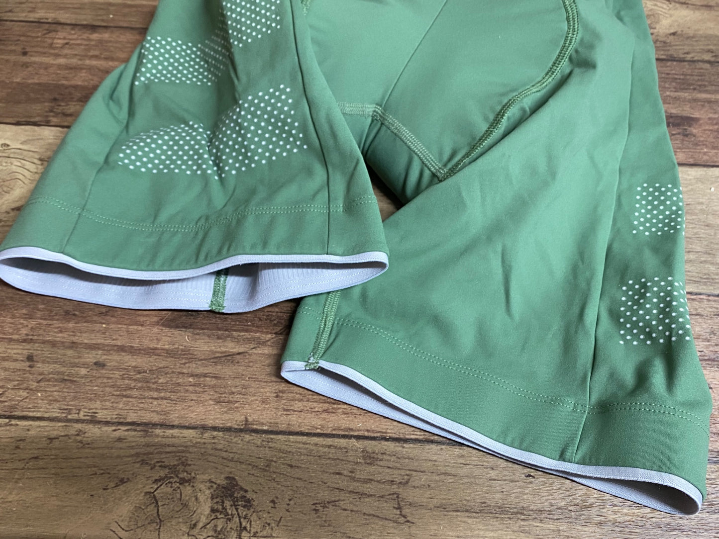 IT592 ラファ Rapha BREVET BIB SHORTS ビブショーツ M グリーン