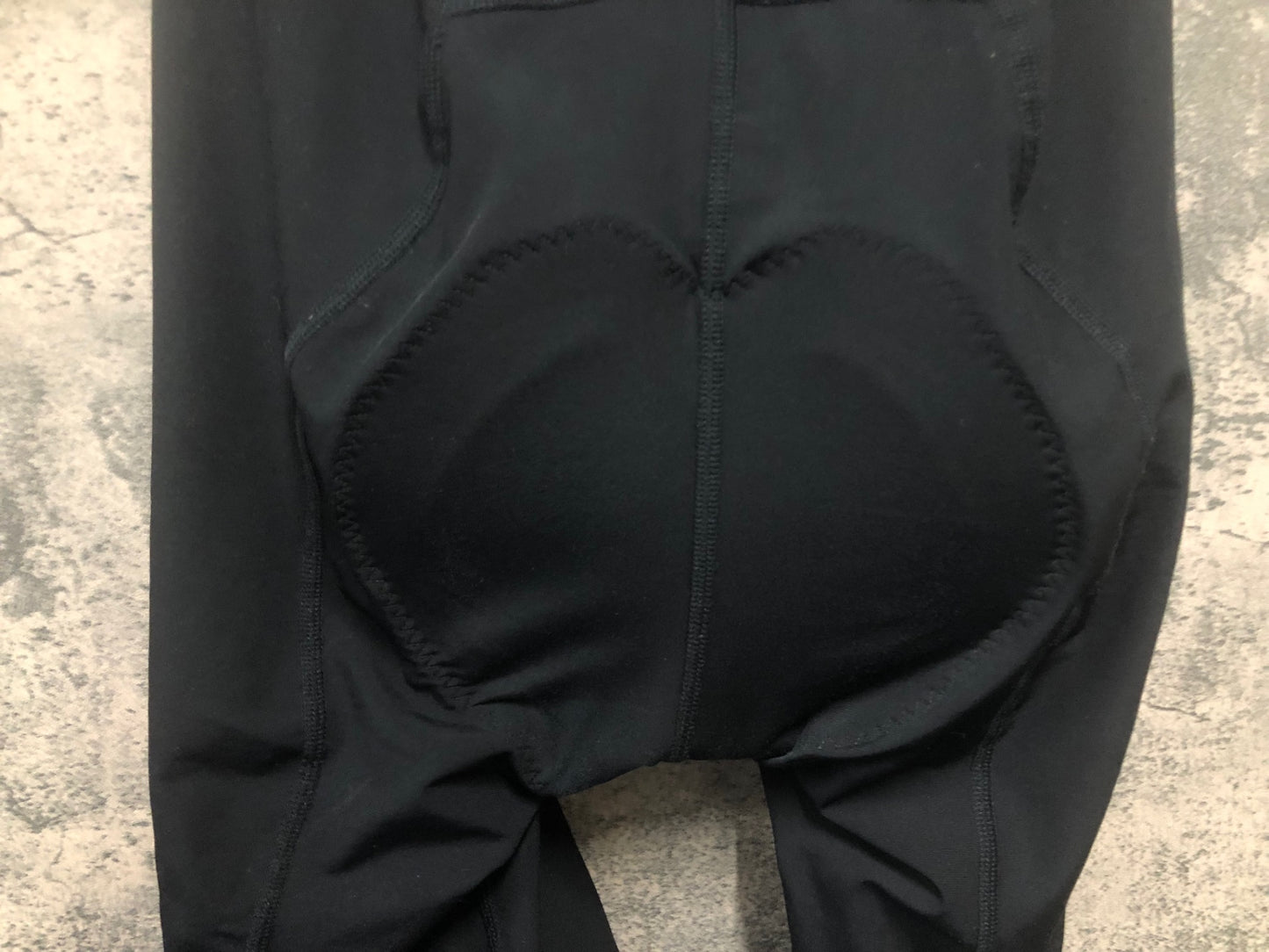 IP110 モンベル mont-bell ビブショーツ 黒 M