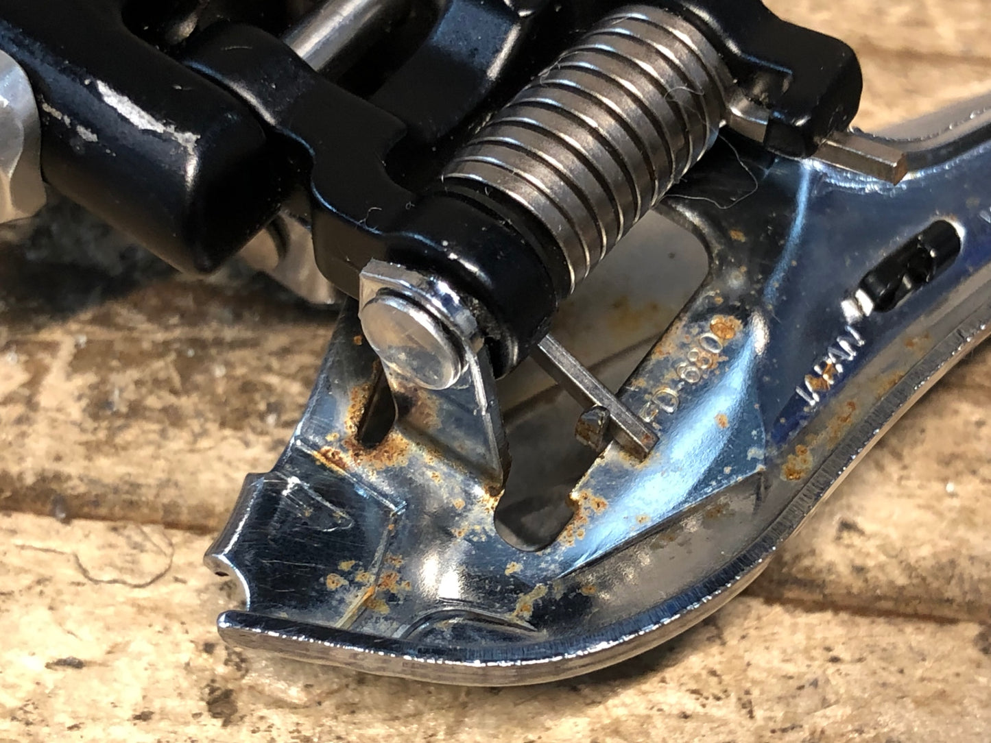 JA416 シマノ SHIMANO アルテグラ ULTEGRA FD-6800 フロントディレイラー 直付