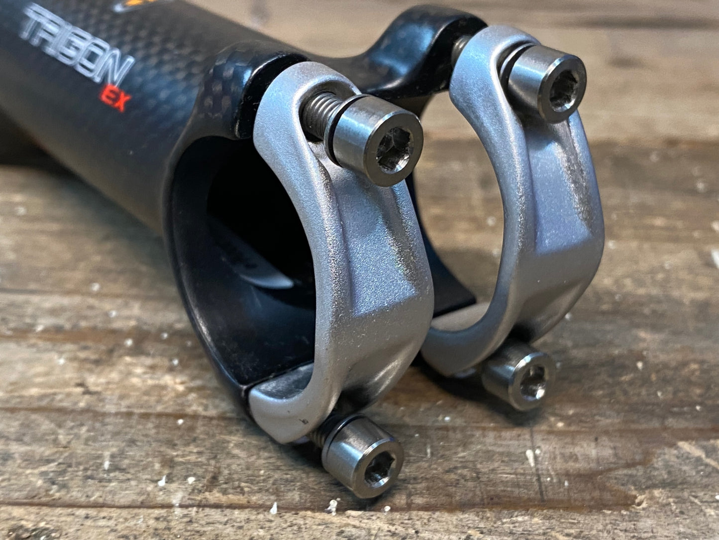 IP190 トライゴン TRIGON EX カーボン ステム 黒 110mm Φ31.8 OS