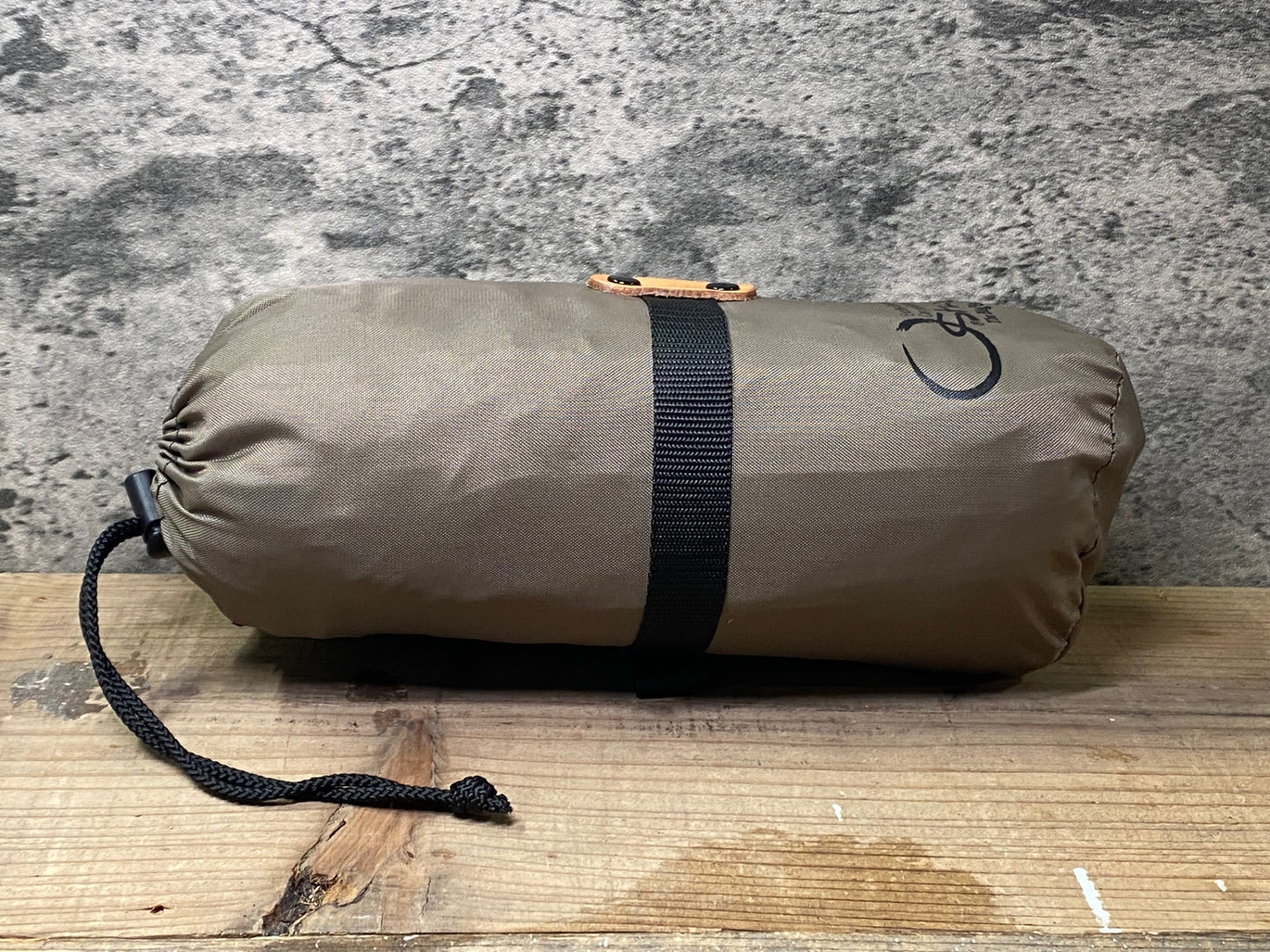 IK018 オーストリッチ OSTRICH 輪行袋 カーキ