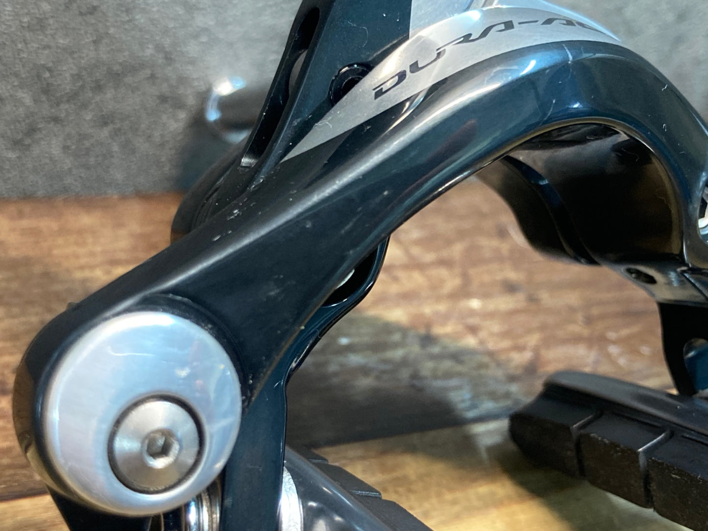 IR615 シマノ SHIMANO デュラエース DURA-ACE BR-9000 ブレーキキャリパー 前後セット