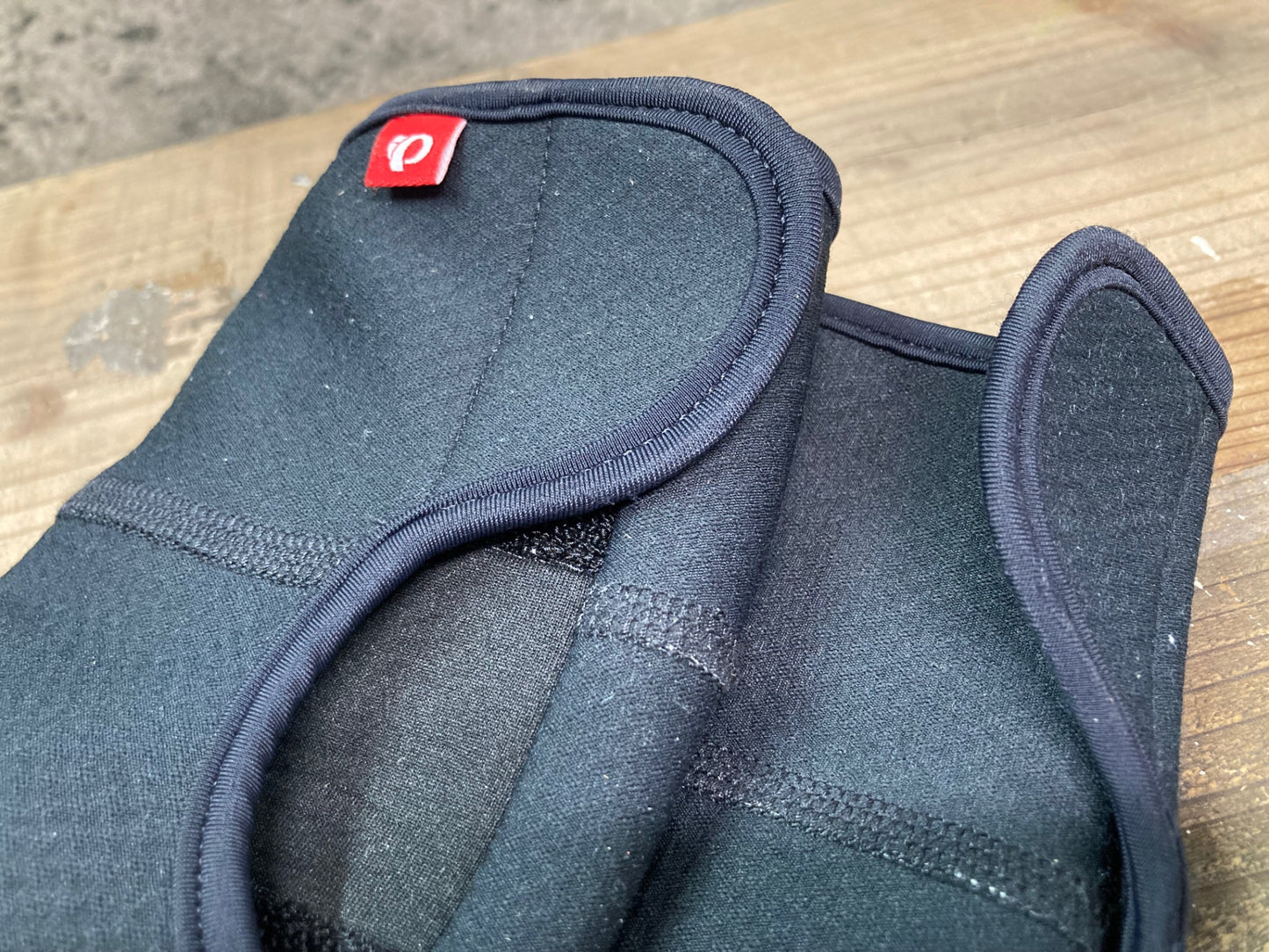 IO728 パールイズミ PEARL iZUMi シューズカバー 黒 L 裏起毛