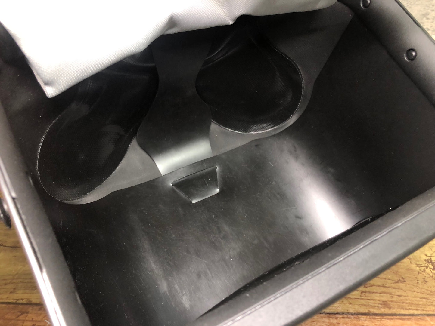 IU836 オルトリーブ ORTLIEB ULTIMATE5 Classic ハンドルバッグ 黒