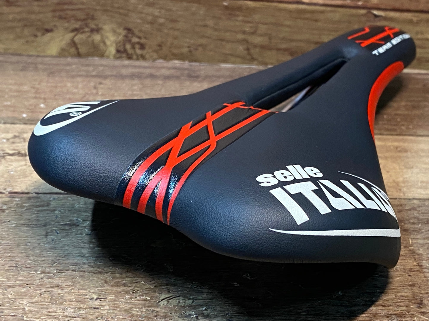 IM816 セライタリア selle italia SLR TEAM EDITION サドル 黒 赤 TI316レール