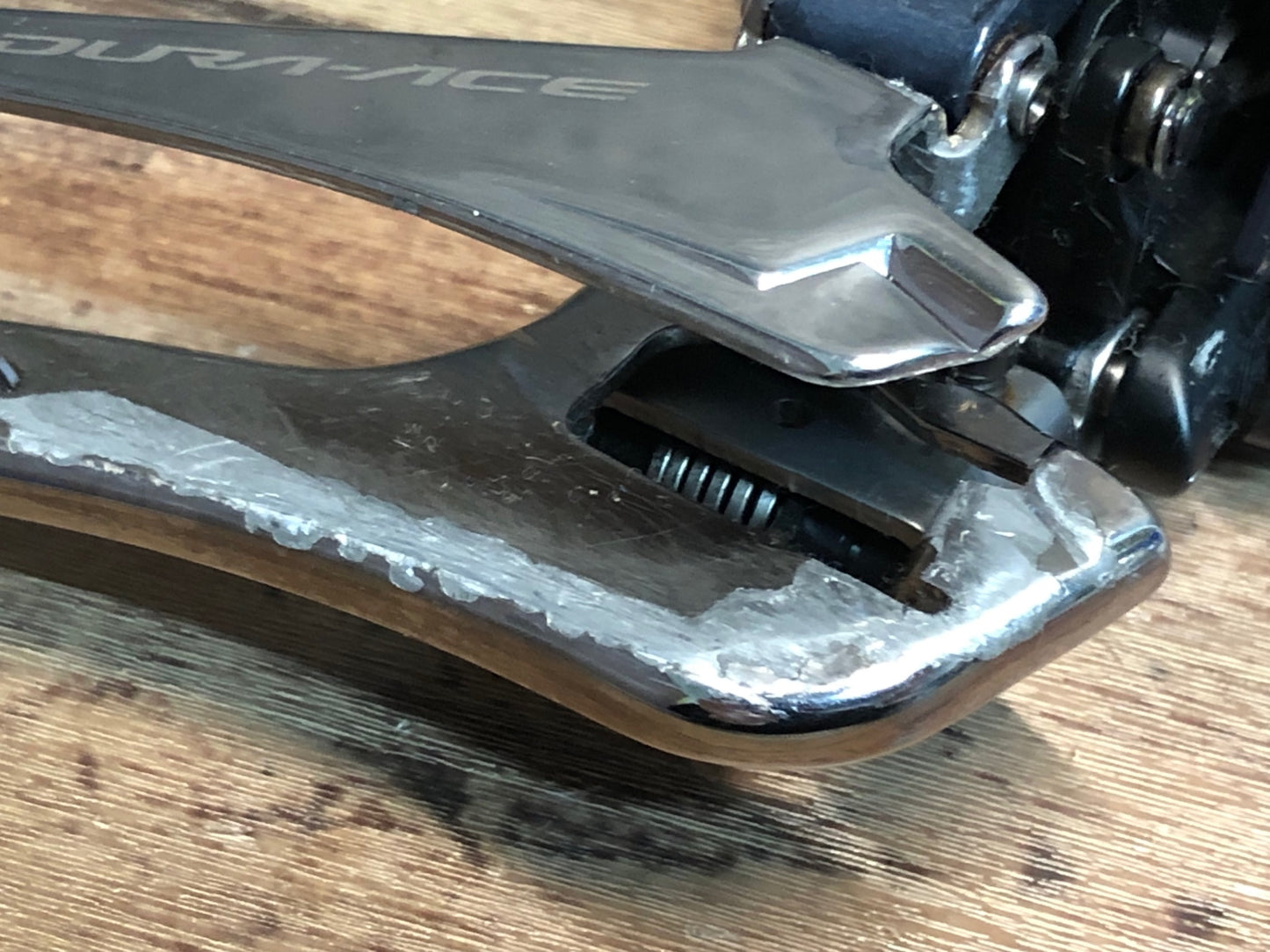 IQ630 シマノ Shimano デュラエース DURA-ACE FD-R9150 Di2 電動 フロントディレイラー 2s