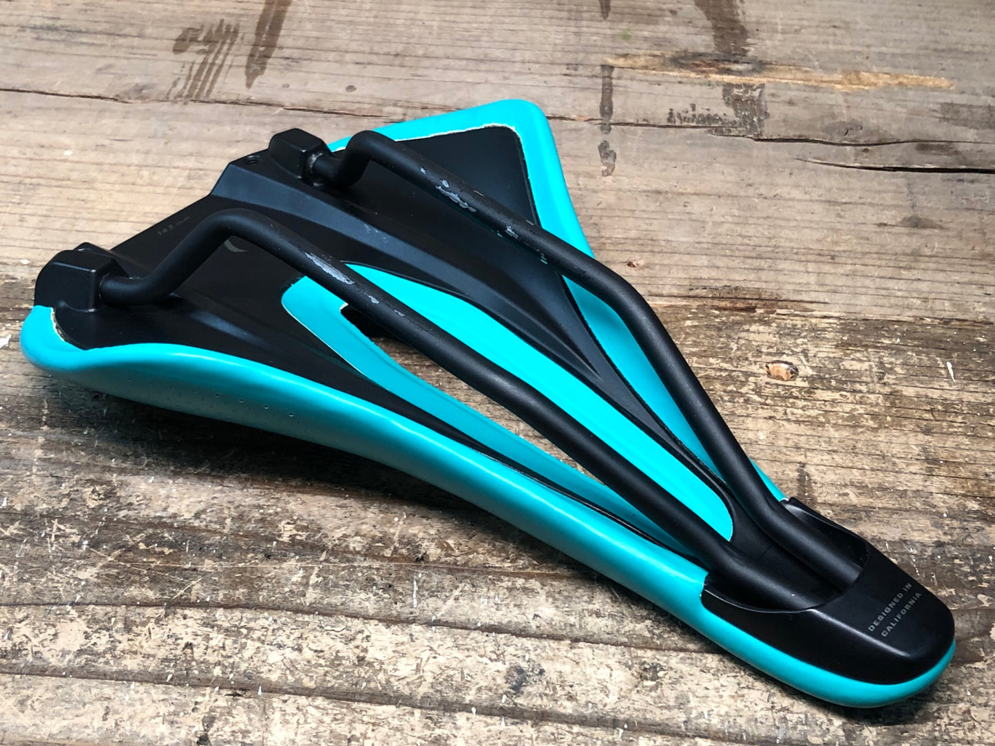 IW580 スペシャライズド SPECIALIZED POWER ARC EXPERT SADDLE サドル アシッドミント 143mm HollowTi