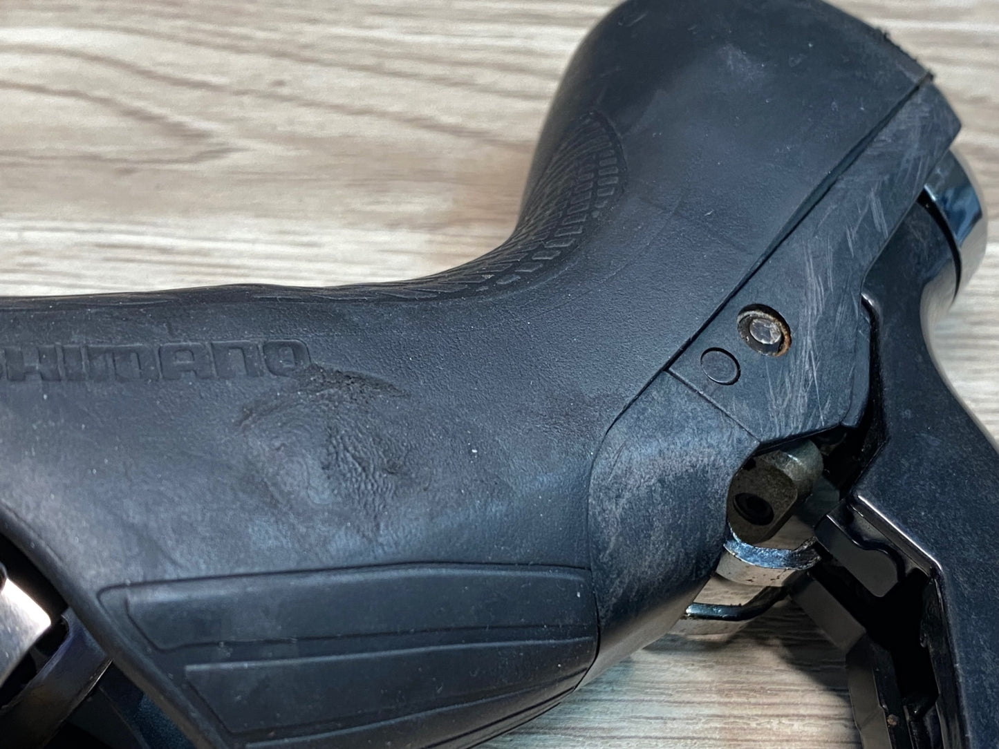 IU893 シマノ SHIMANO アルテグラ ULTEGRA ST-R8020 STIレバー 11S 右のみ