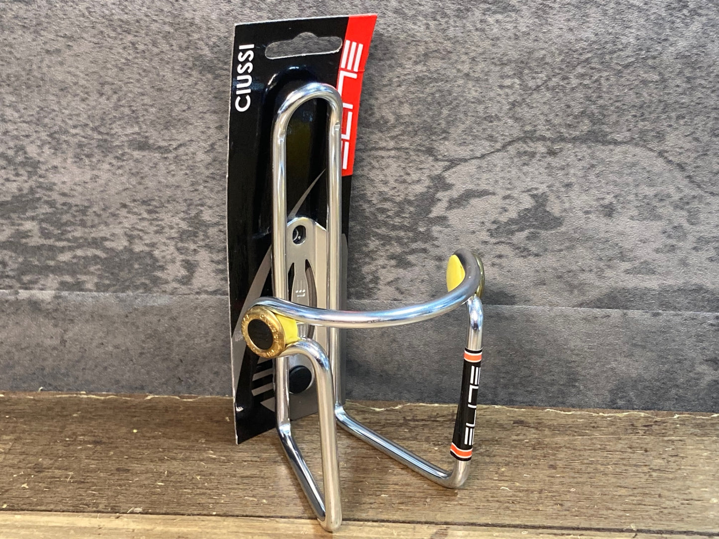 IV368 エリート ELITE Ciussi ボトルケージ 未使用品