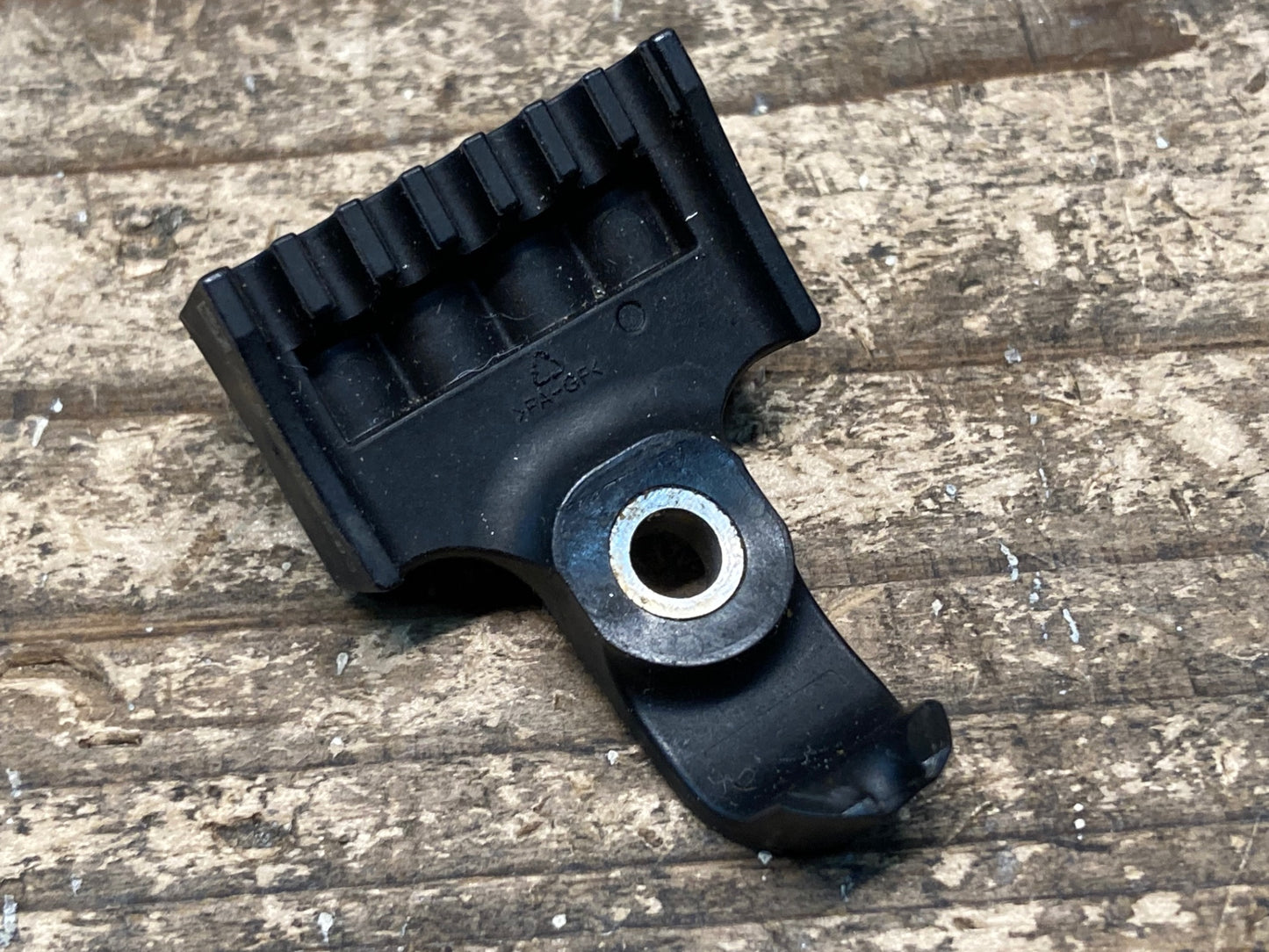 IX120 シマノ SHIMANO SM-JC40 ジャンクションB 4ポート ※動作確認済み