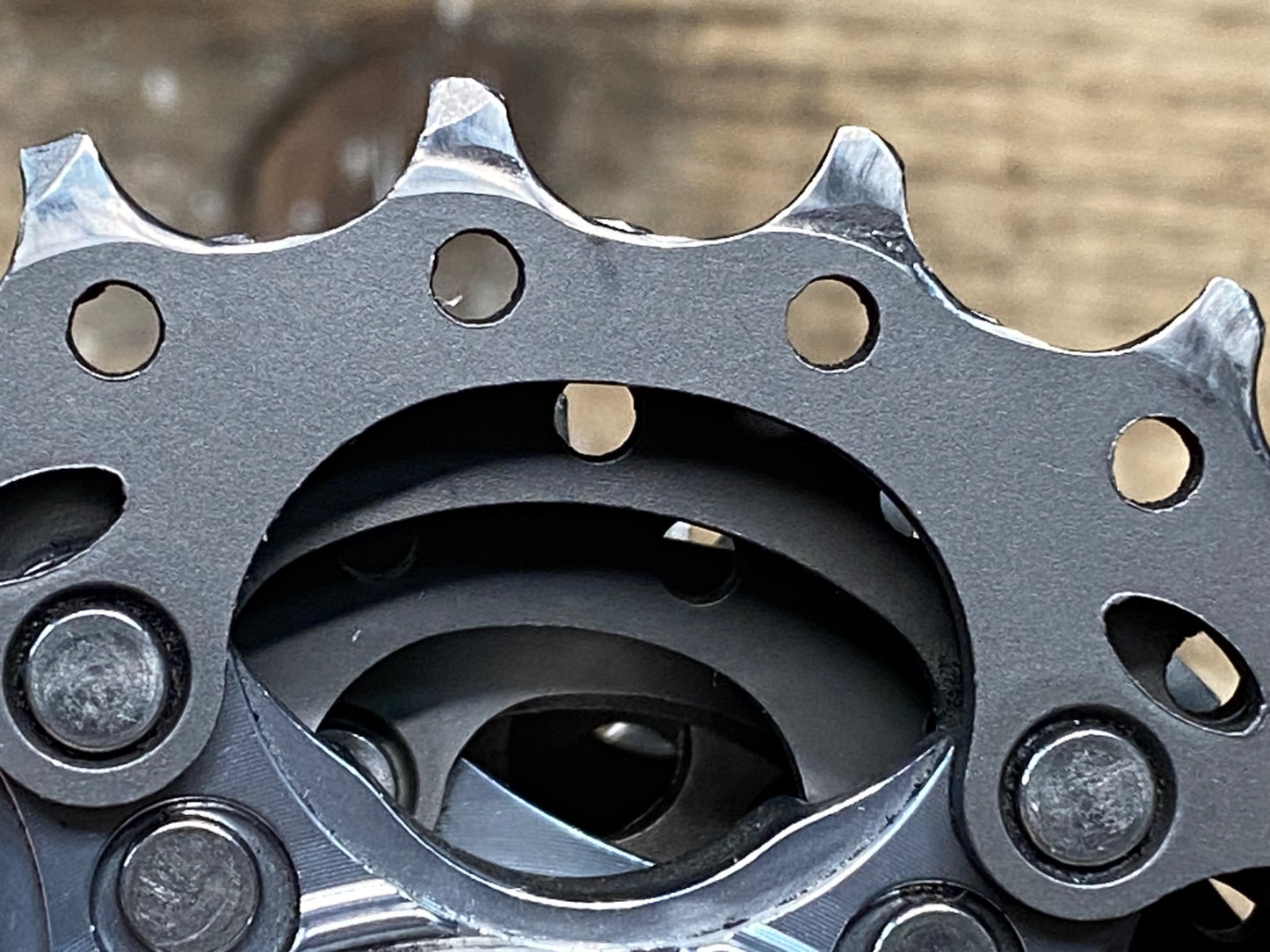 IZ957 シマノ SHIMANO デュラエース DURA-ACE CS-7900 スプロケット 12-23T 10S