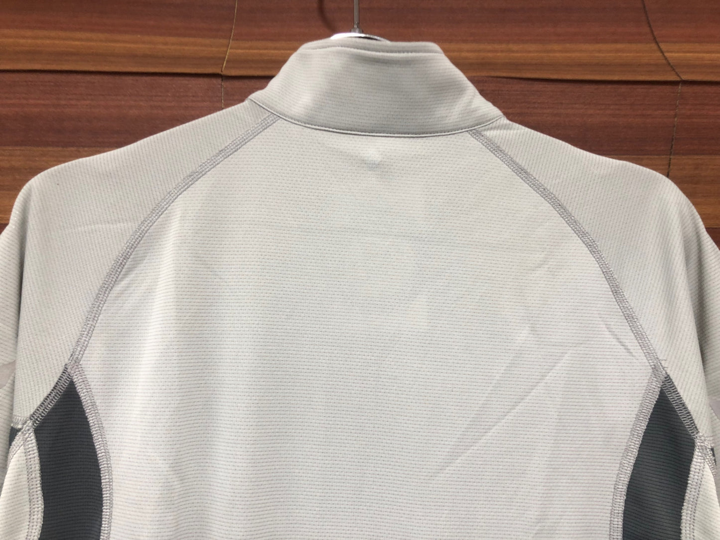 IP252 モンベル mont-bell 半袖 サイクルジャージ グレー M