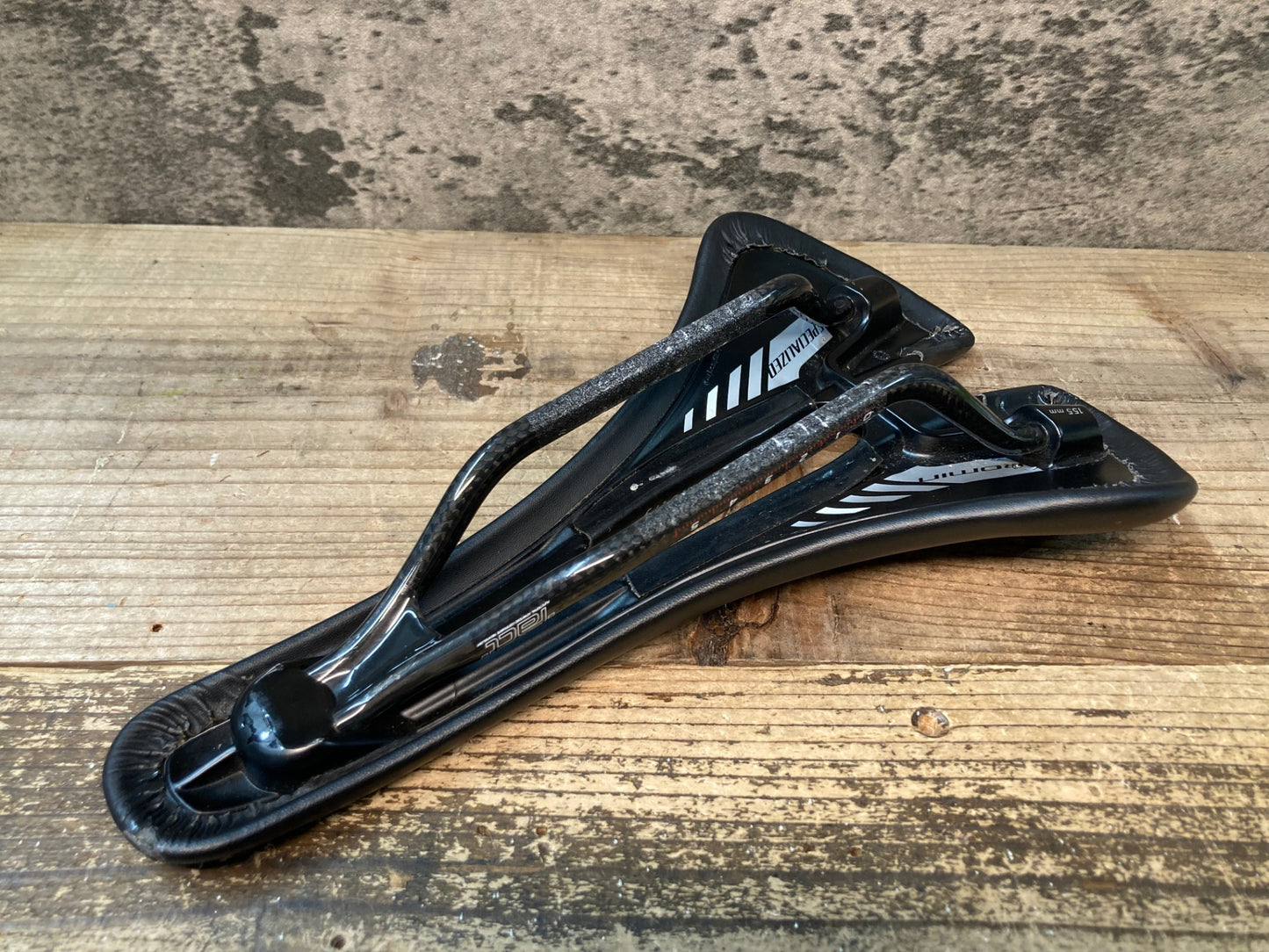 JD180 スペシャライズド SPECIALIZED ローミン ROMIN PRO サドル 黒 カーボンレール