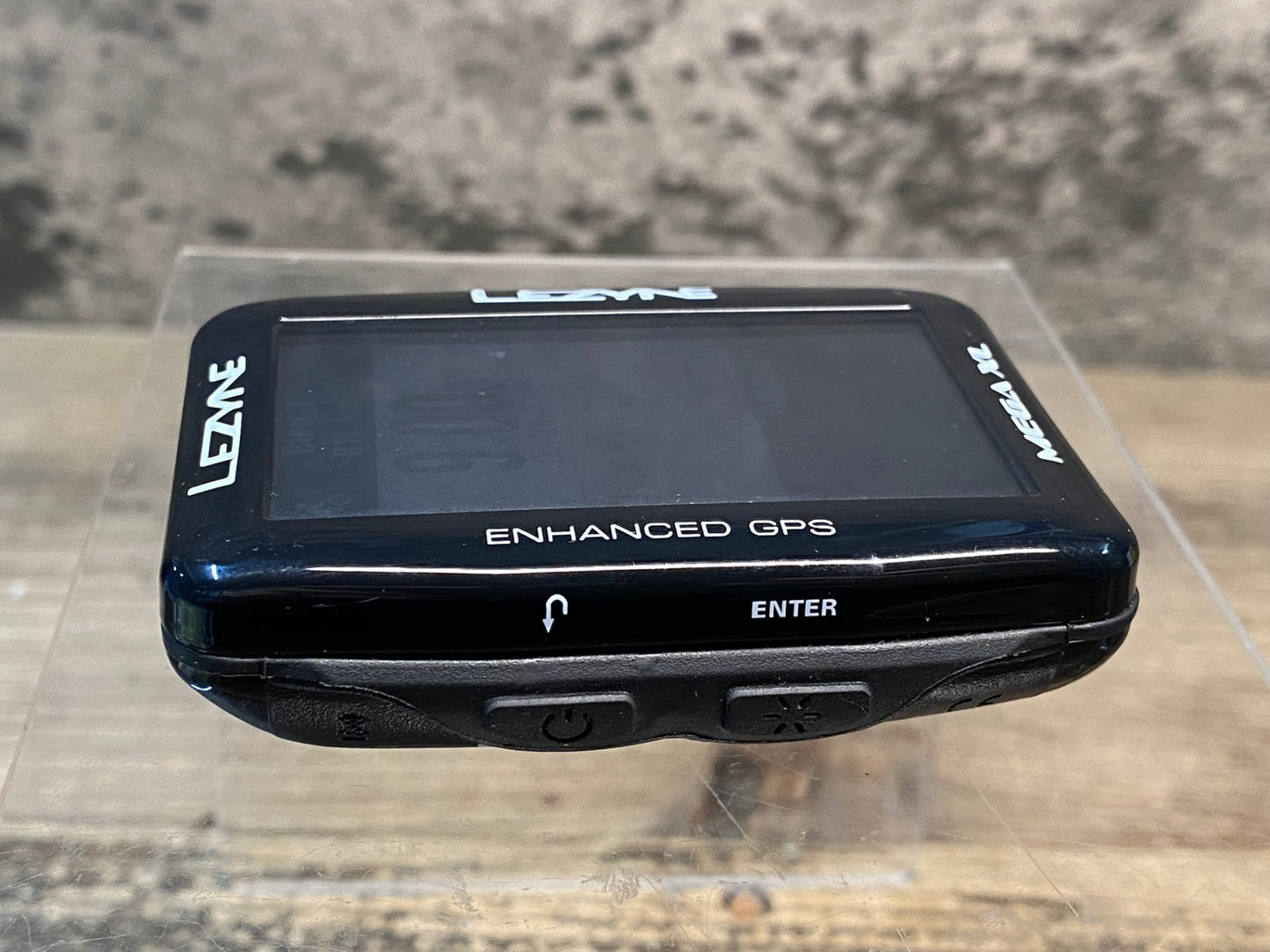 IY280 レザイン LEZYNE MEGA XL GPS サイクルコンピューター ※起動確認済み