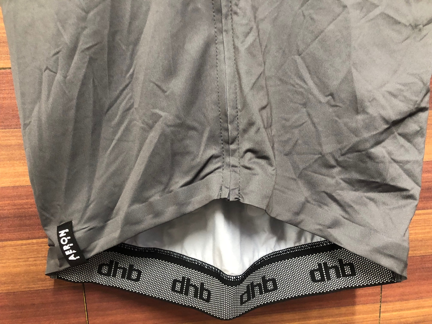 IU230 dhb AERON ULTRA 半袖 サイクルジャージ グレー XS