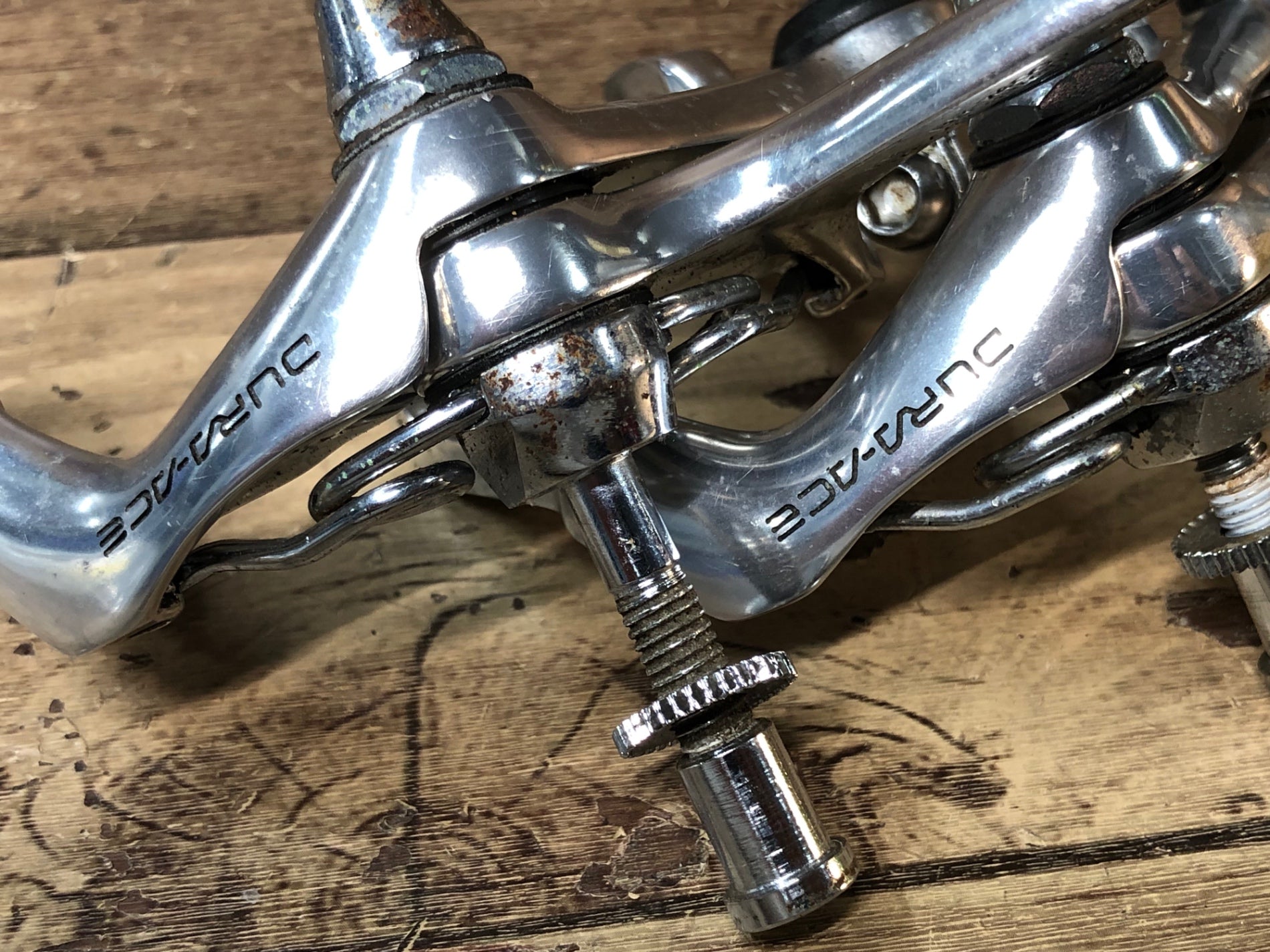 IC391 シマノ SHIMANO デュラエース DURA-ACE BR-7400 キャリパーブレーキ 前後セット ※ブレーキシュー欠品 – BICI  AMORE EQ STORE