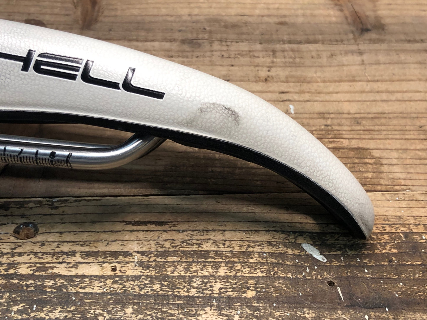 JB740 Selle SMP HELL サドル aisi304チューブ 145mm