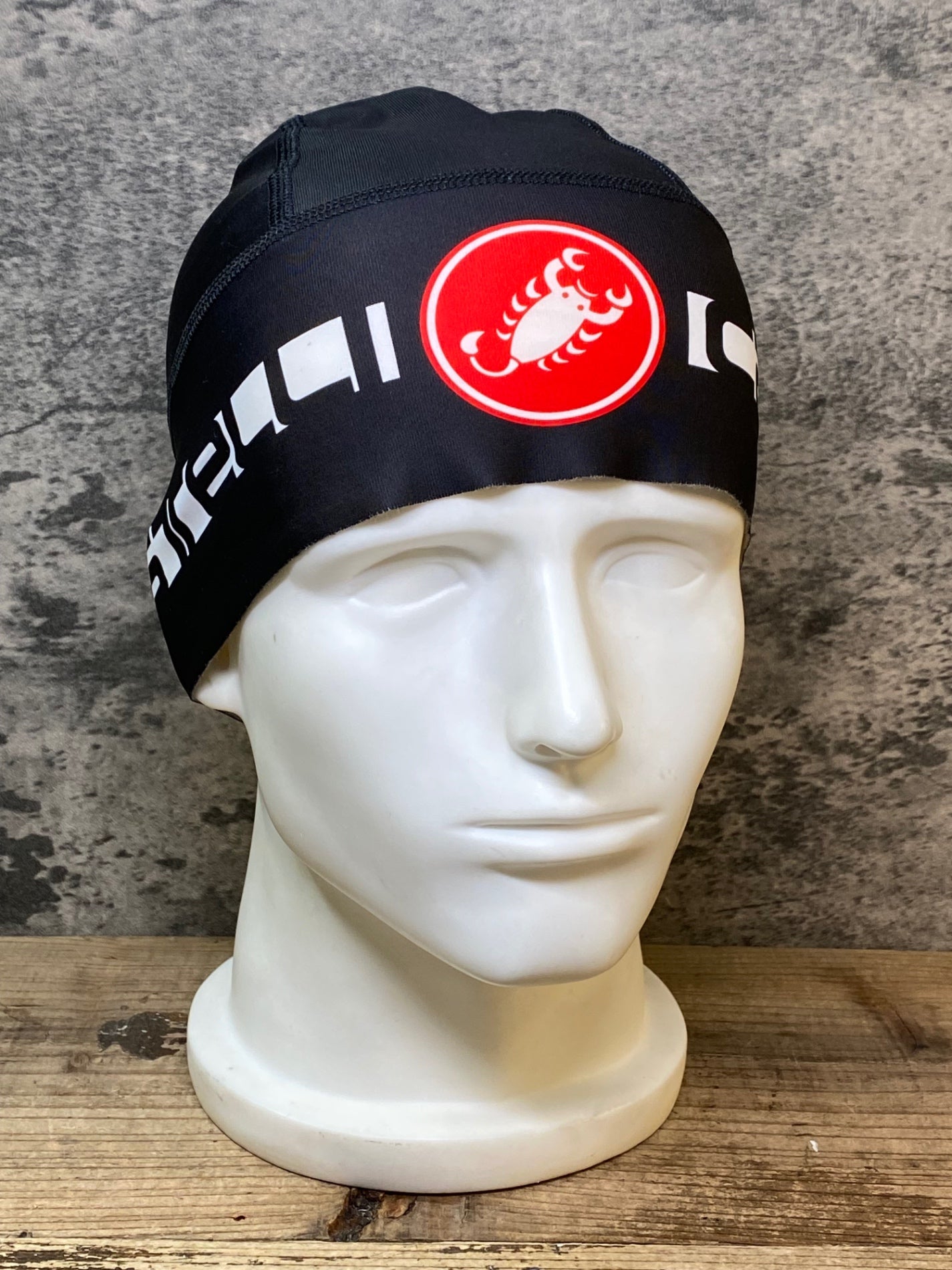 JC749 カステリ CASTELLI サイクルキャップ 黒 フリーサイズ 裏起毛