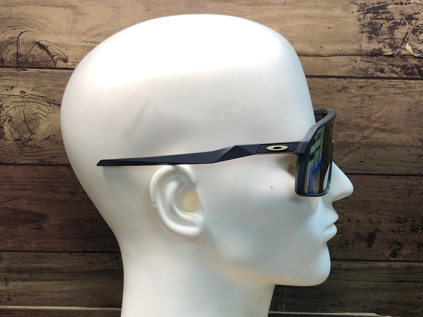 IL735 オークリー OAKLEY SUTRO PRIZMレンズ アイウェア サングラス 黒 ゴールド