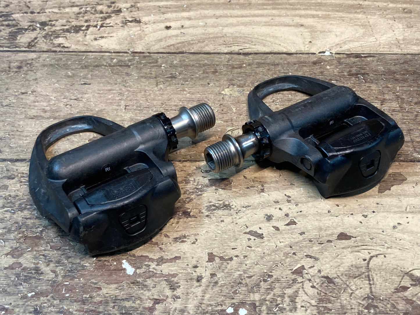 IJ929 シマノ SHIMANO 105 PD-R7000 ビンディングペダル SPD-SL