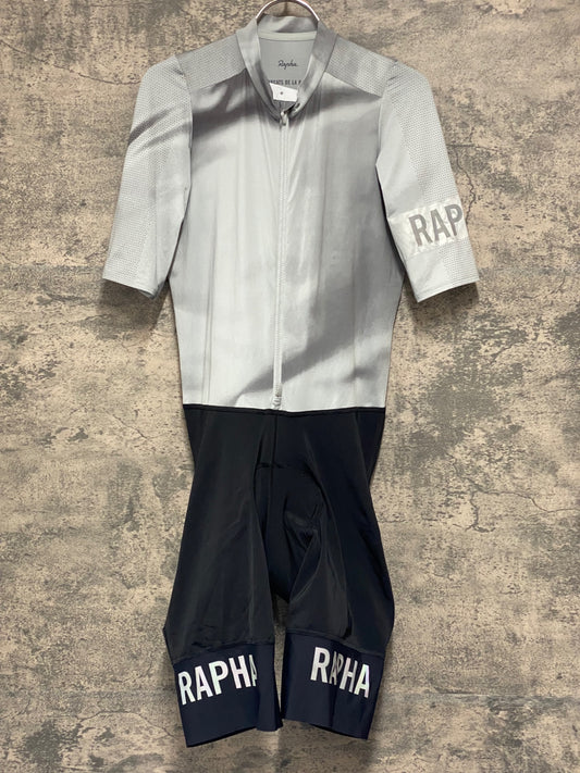 JC605 ラファ Rapha PRO TEAM CRIT AEROTEAM 半袖 ワンピース グレー M