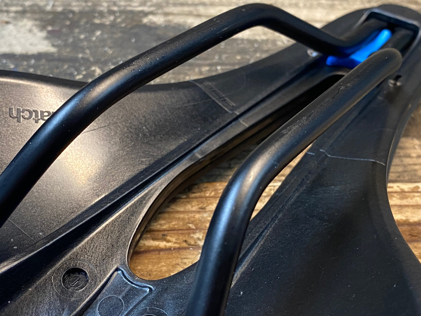 IV355 セライタリア selle Italia NOVUS BOOST EVO サドル MANGNESEレール 145mm