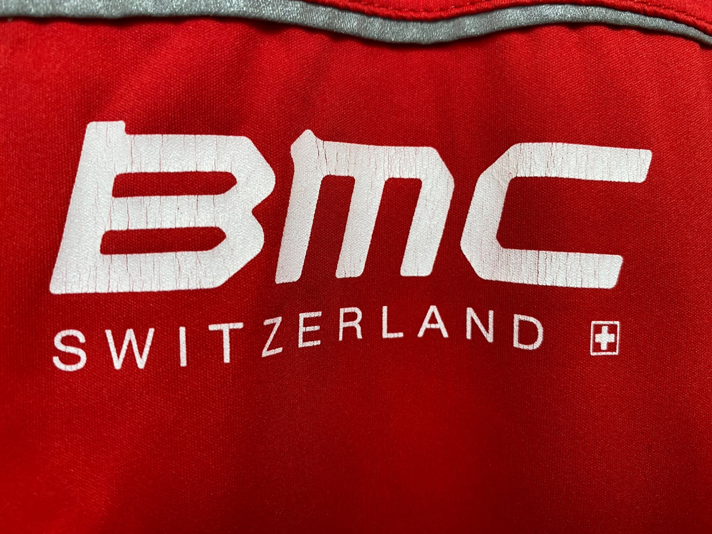 JC909 パールイズミ PEARL iZUMi BMC サイクルジャケット 赤 サイズ不明