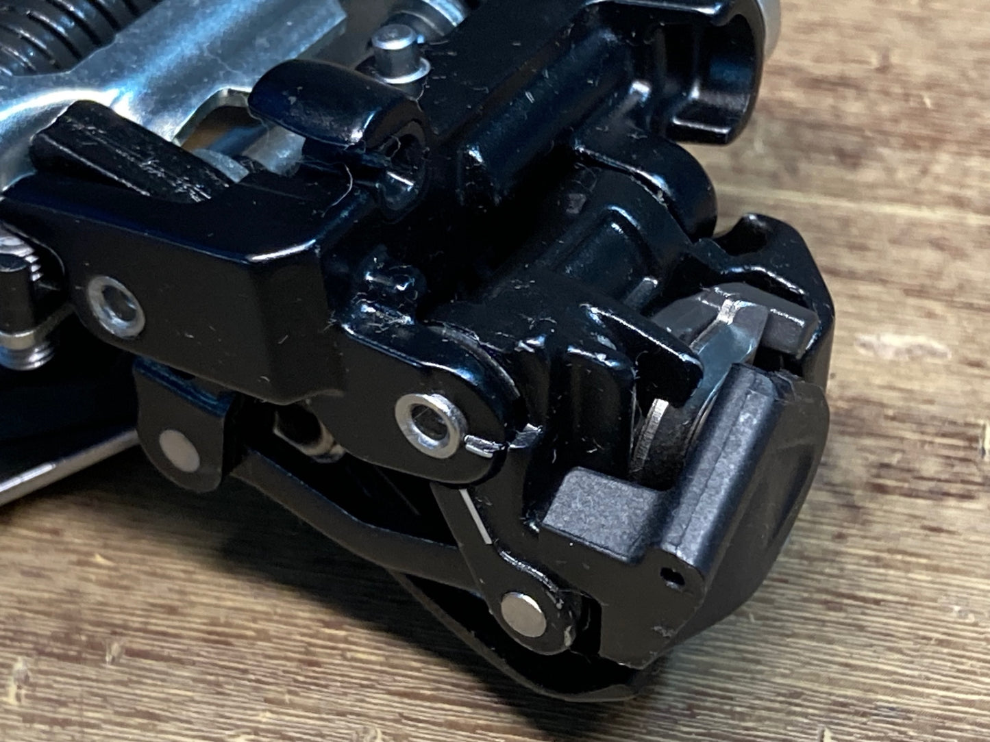 IP549 シマノ SHIMANO 105 FD-R7000 フロントディレイラー 直付け